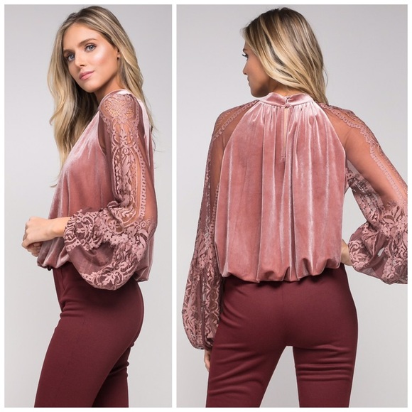 ❤️LAST 1! Velvet Lace Puffy Sleeves Top! - Picture 4 of 5